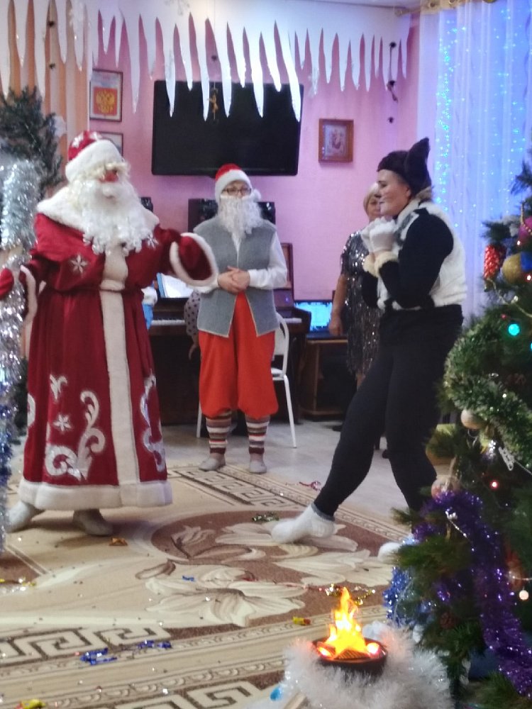 Новый Год У Ворот Бесплатно Новый Год У Ворот Бесплатно